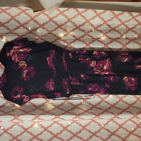 Floral Dress - Picture 5 of 6